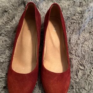 Elegant Red Suede Women's Pumps